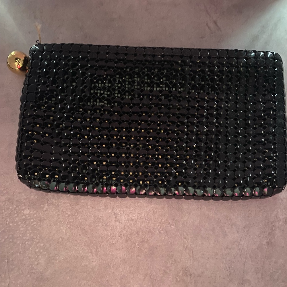 Elegant 1960s Whiting & Davis Black Mesh Clutch